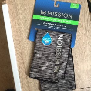 Mission premium cooling towel